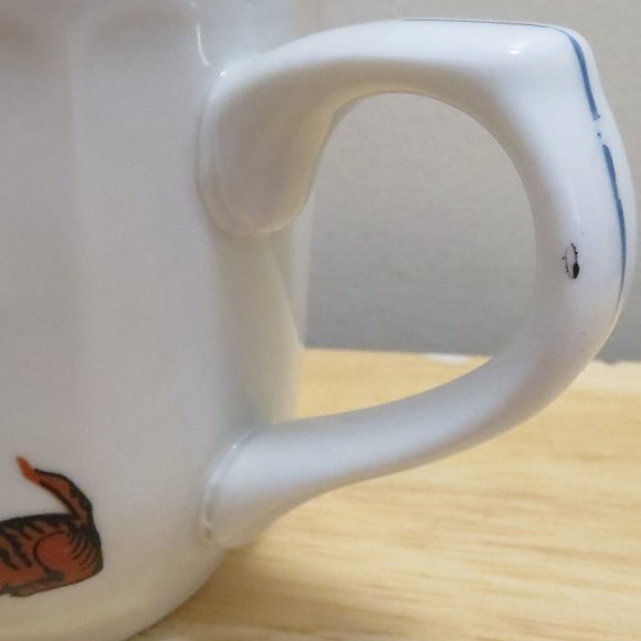 Oneida Genuwine Stoneware Coffee Tea Mugs X3 Farm Friends Theme - Picture 6 of 7